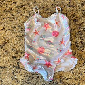 Girls' White Seashell Print One-Piece Swimsuit